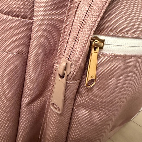 Herschel - Pop Quiz Backpack - 25L - Ash Rose !! 🩰 - Picture 10 of 11